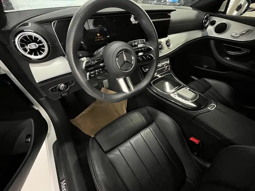 Mercedes-Benz E-Class 2023