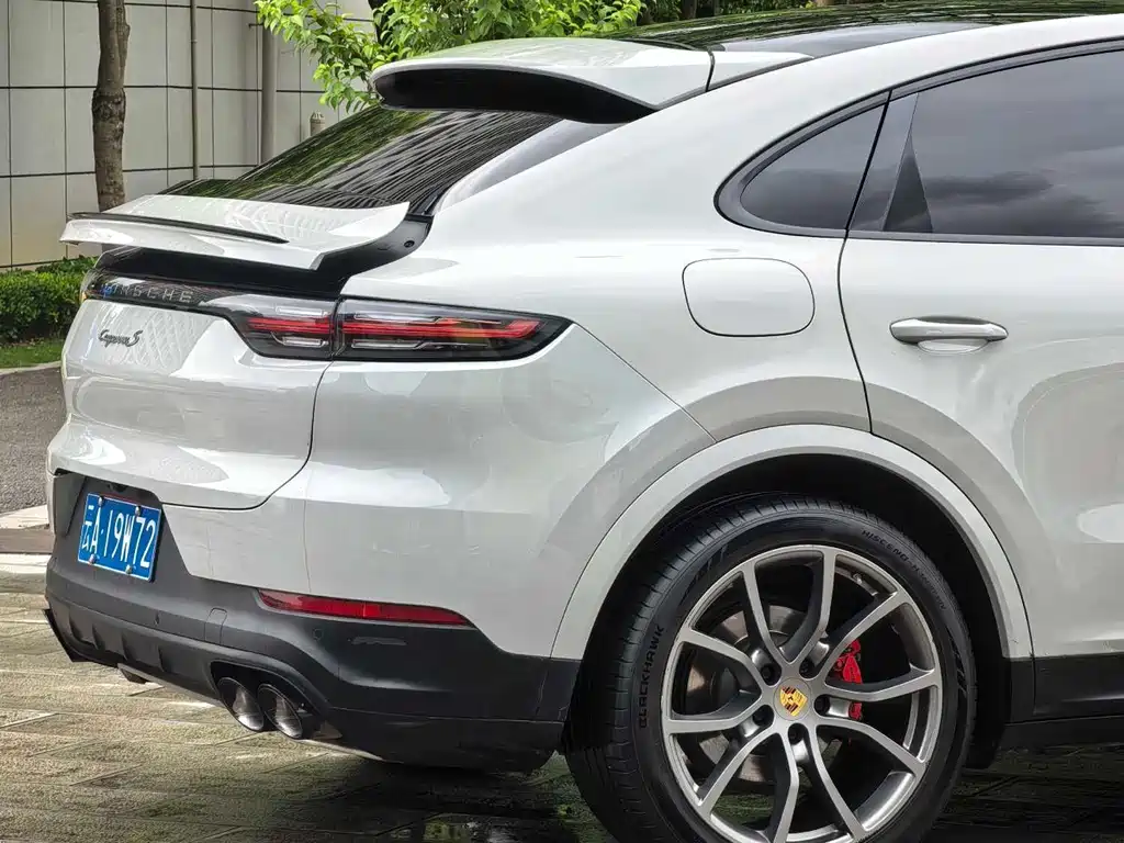 Porsche Cayenne 2020