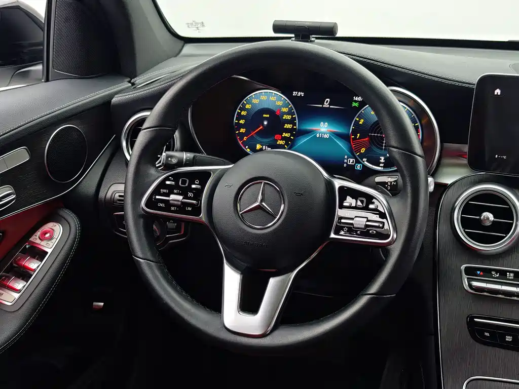 Mercedes-Benz GLC Coupe 2020 — фото 12
