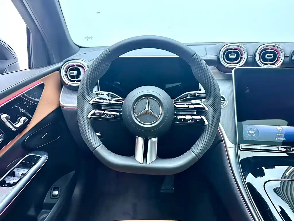 Mercedes-Benz GLC 2024 — фото 14