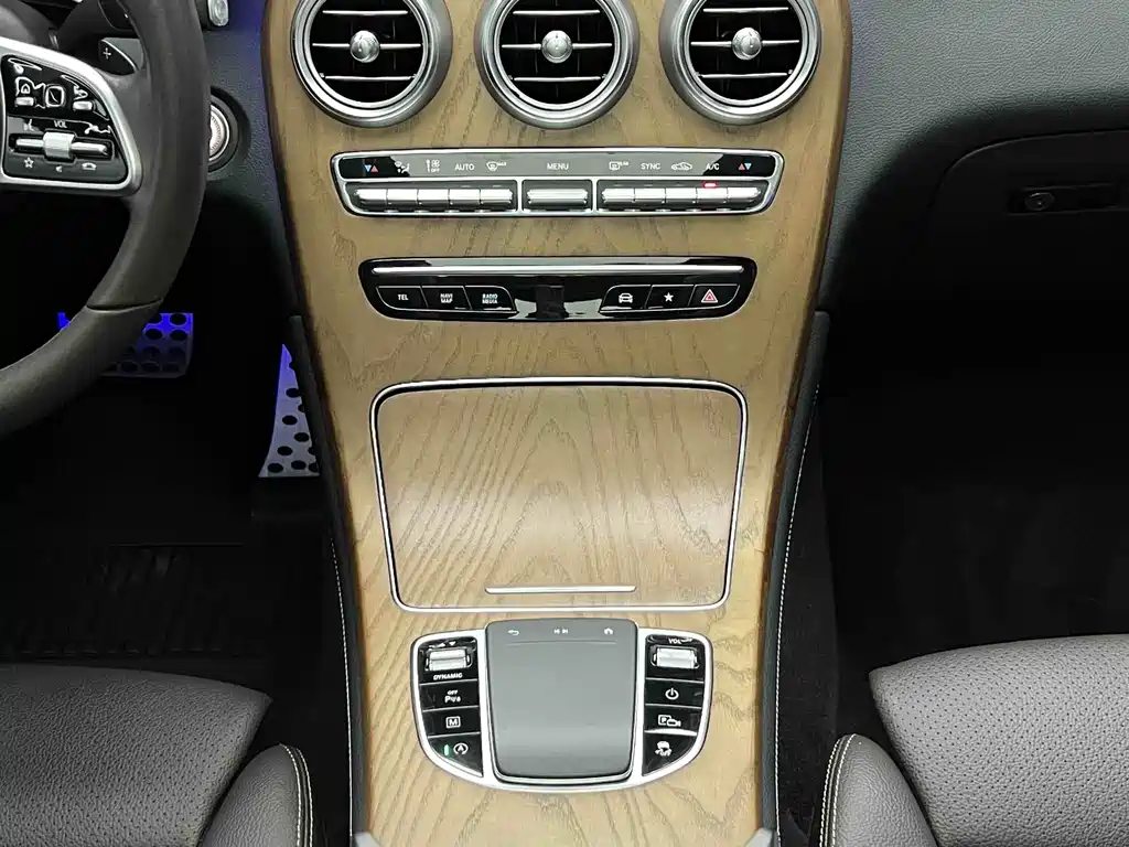 Mercedes-Benz GLC 2020 — фото 20