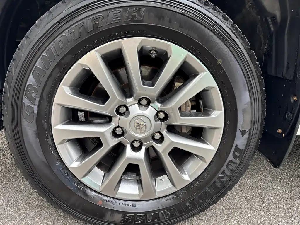 Toyota Prado 2018 — фото 23