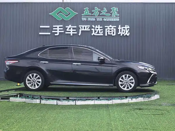 Toyota Camry 2023
