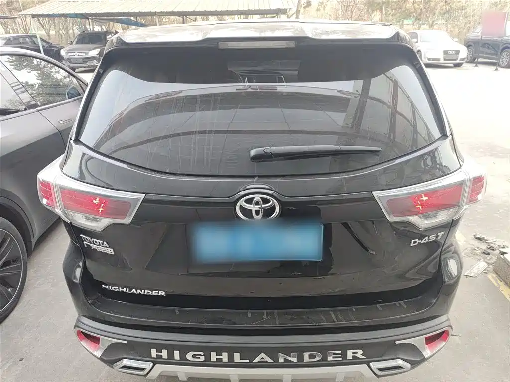 Toyota Highlander 2017 — фото 4