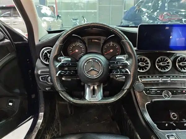 Mercedes-Benz C-Class 2017