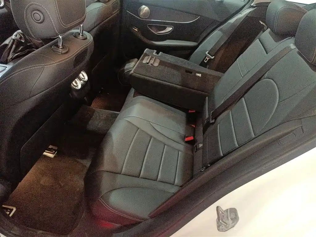 Mercedes-Benz C-Class 2020 — фото 17
