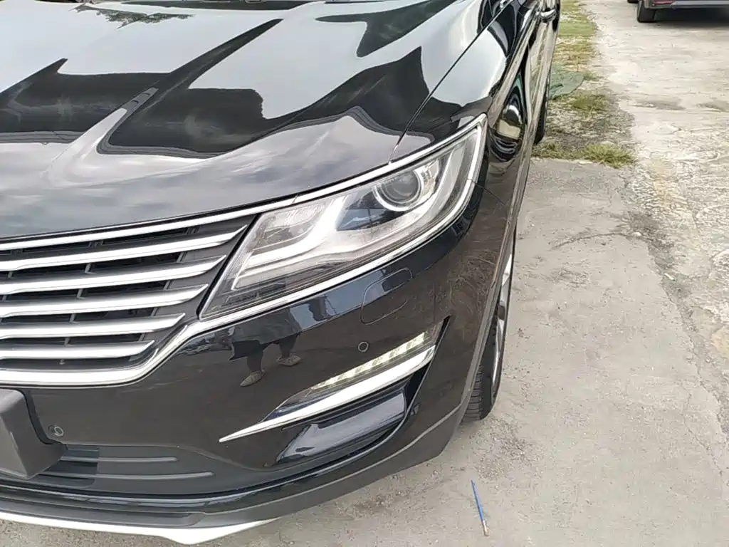 Lincoln MKC 2015 — фото 24
