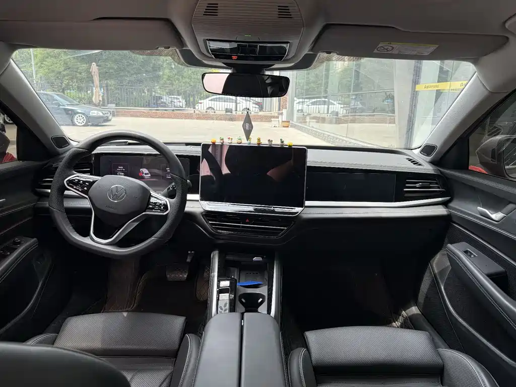 Volkswagen Passat 2024
