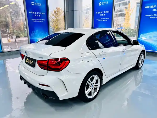 BMW 1 Series 2022