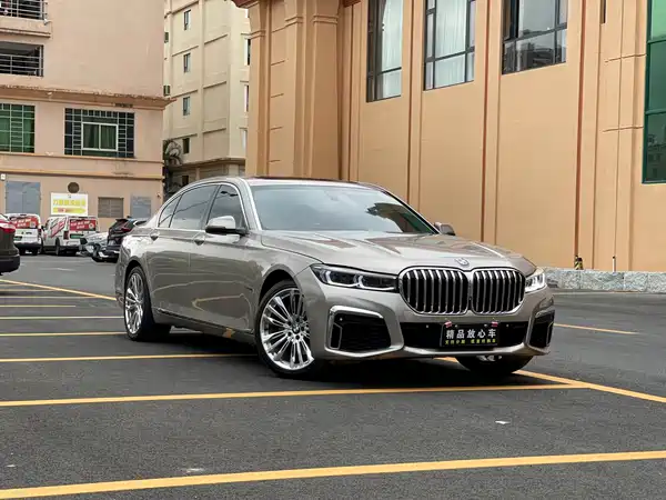 BMW 7 Series 2013