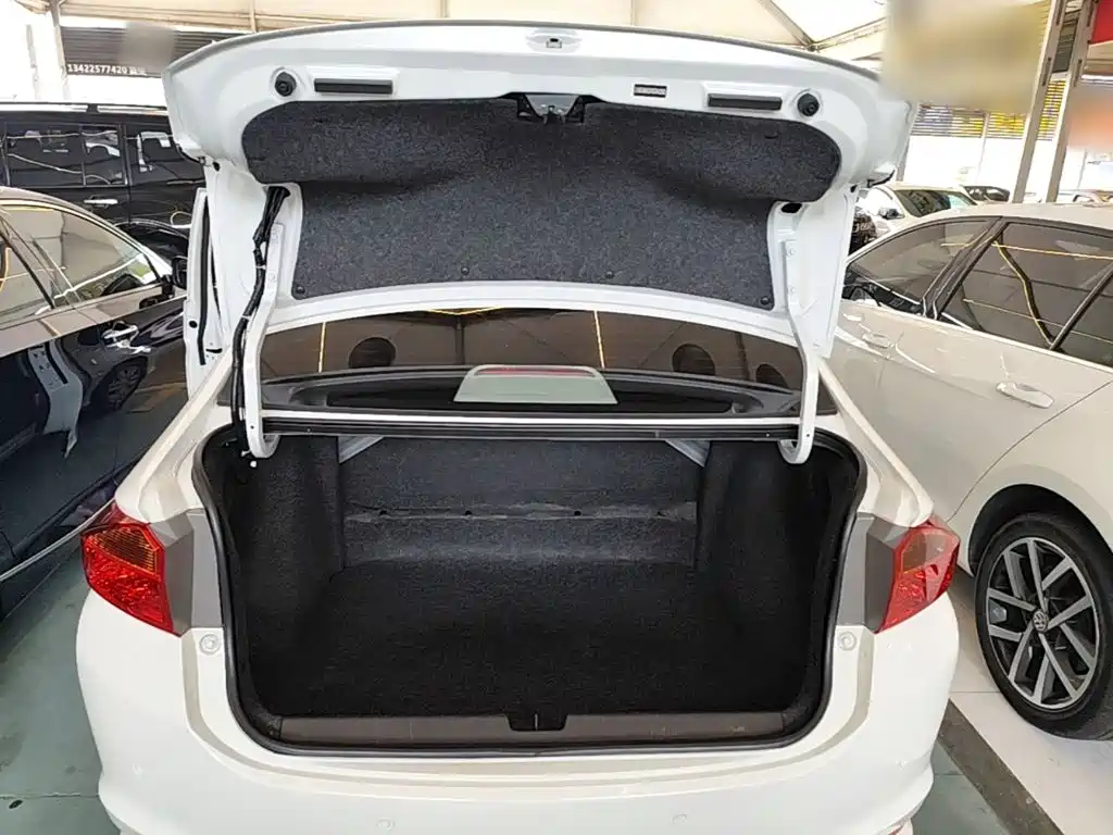 Honda City 2018 — фото 19