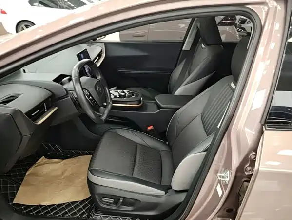 Toyota bZ3 2023