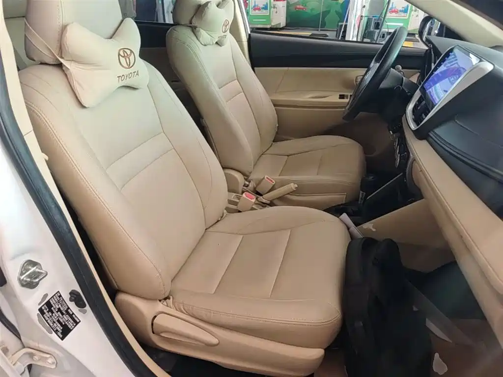 Toyota Vios 2018 — фото 25