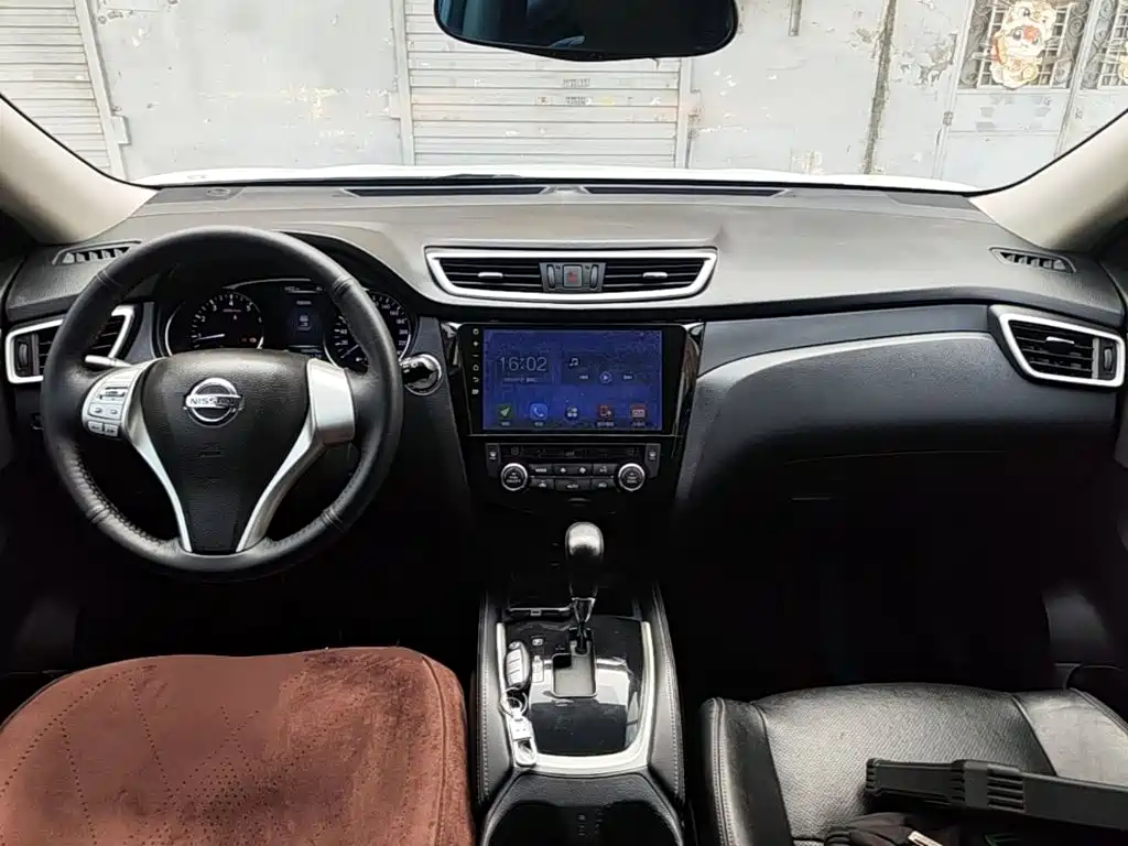 Nissan X-Trail 2016 — фото 10