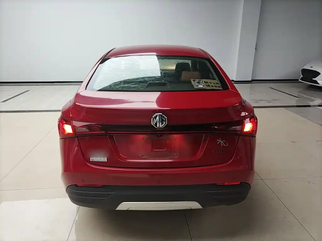 MG GT 2016
