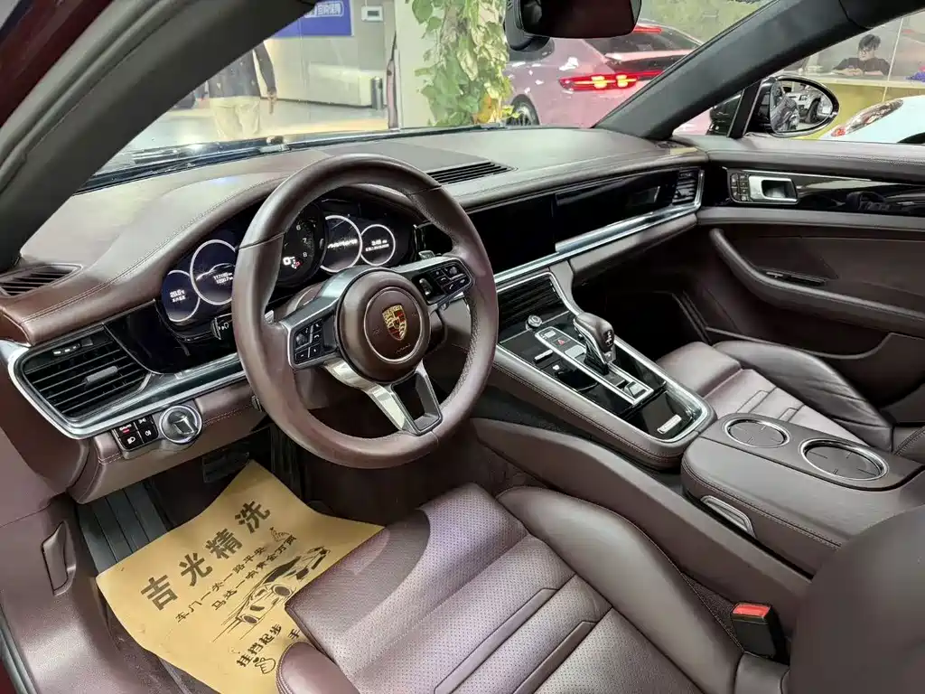 Porsche Panamera 2018 — фото 4