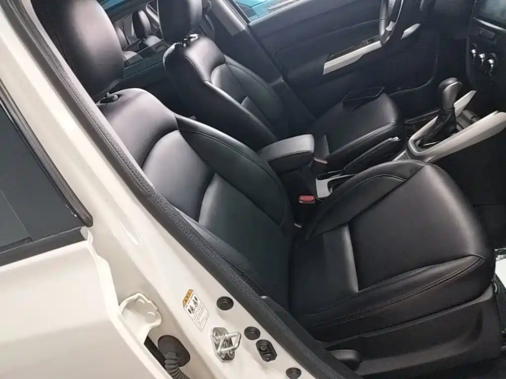 Suzuki Vitara 2018 — фото 25