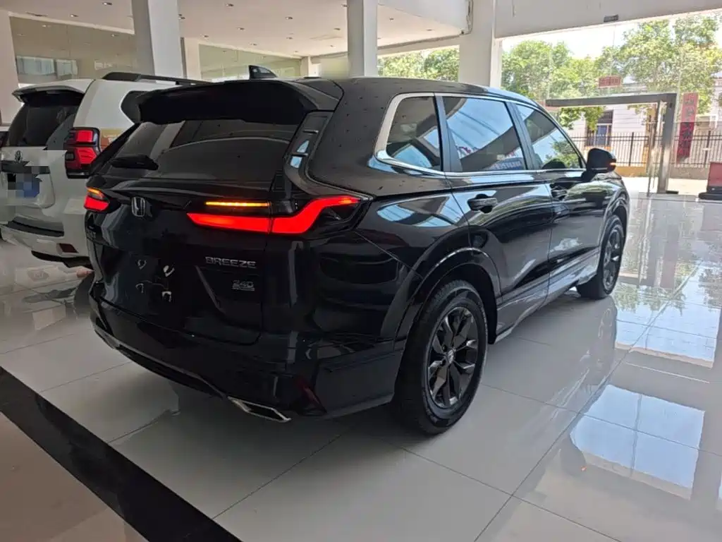 Honda Breeze 2023