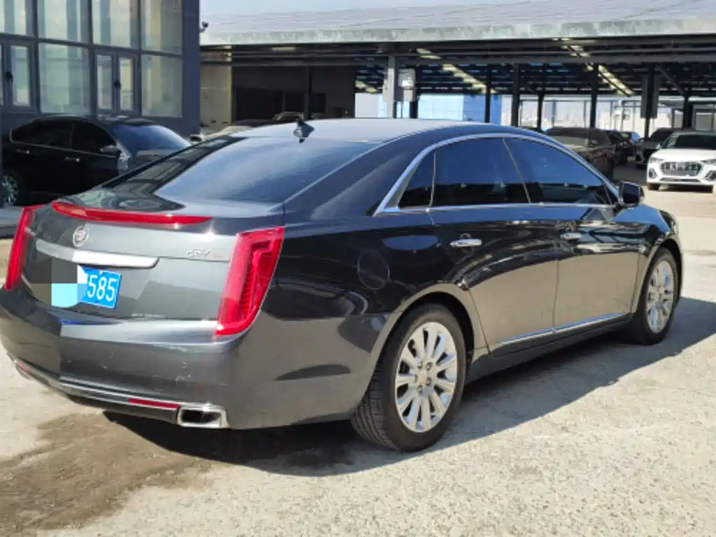 Cadillac XTS 2013 — фото 4