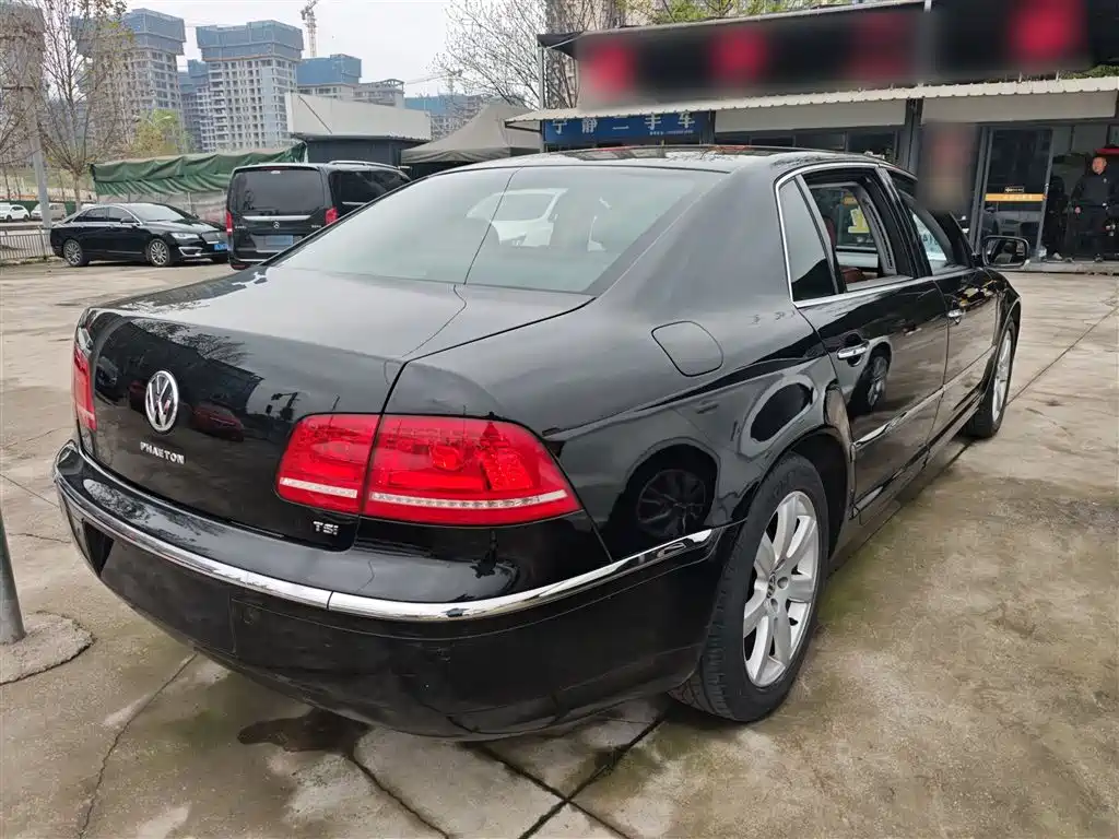 Volkswagen Phaeton 2015 — фото 7