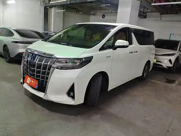 Toyota Alphard 2023