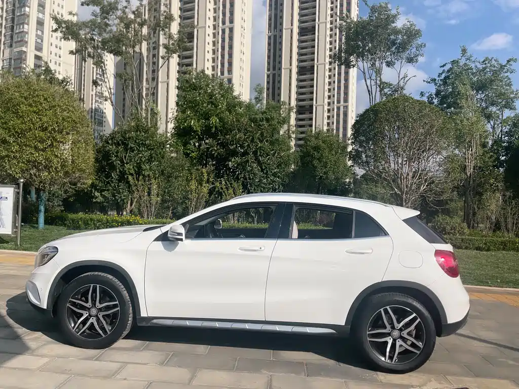 Mercedes-Benz GLA 2016 — фото 3