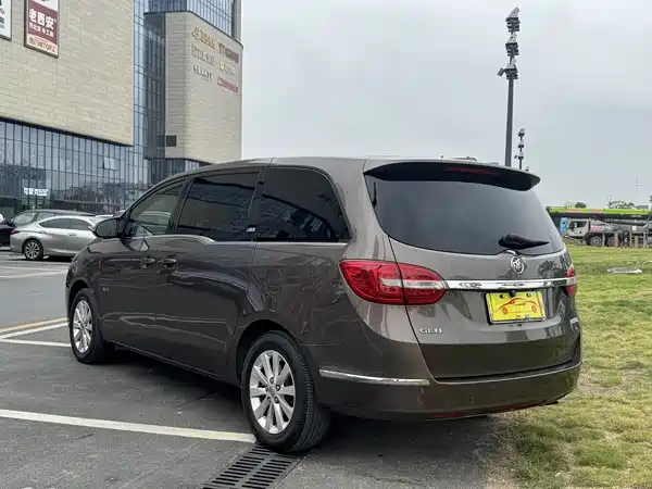 Buick GL8 2015