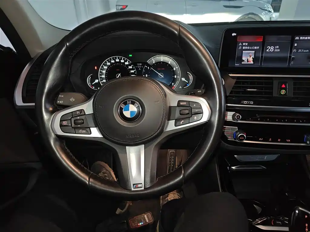 BMW X3 2019 — фото 11