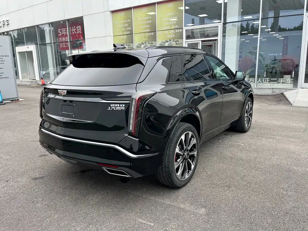 Cadillac XT5 2024 — фото 15