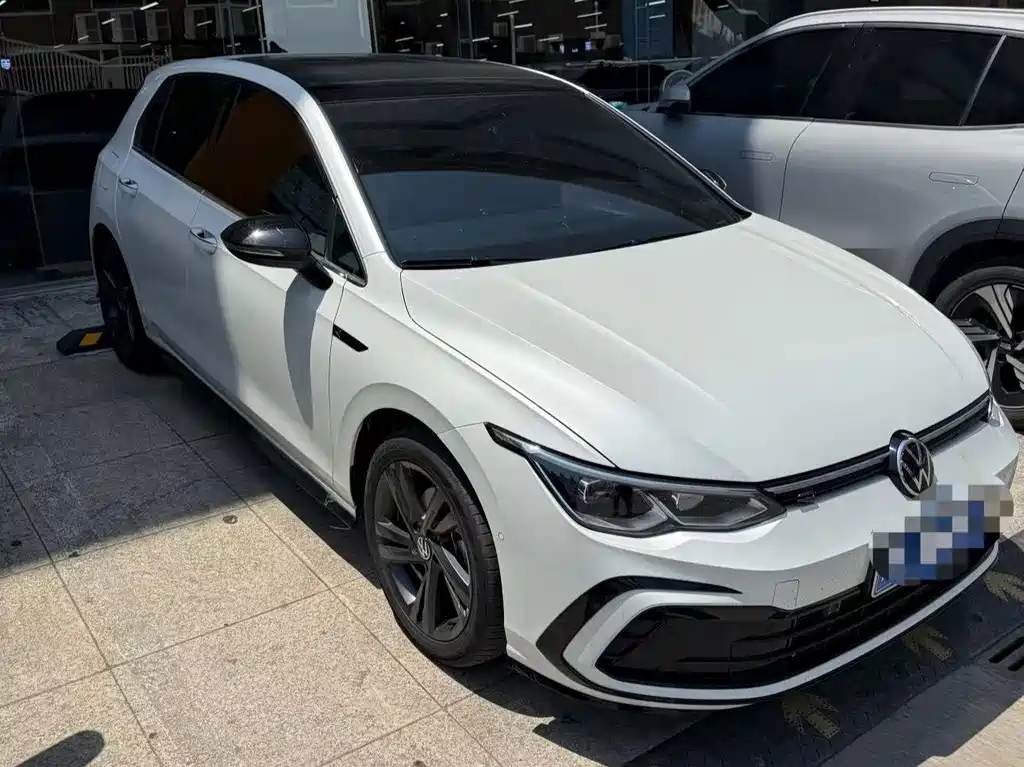 Volkswagen Golf 2022