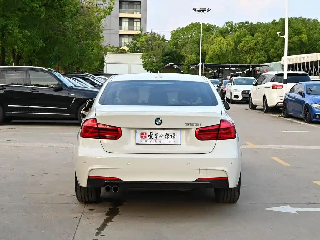 BMW 3 Series 2016
