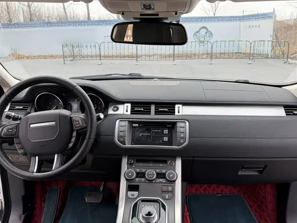 Land Rover Evoque 2016 — фото 16