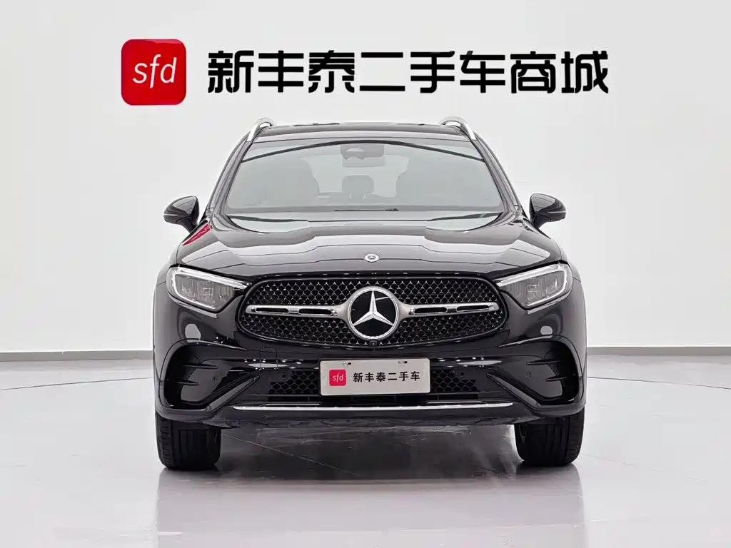 Mercedes-Benz GLC 2025