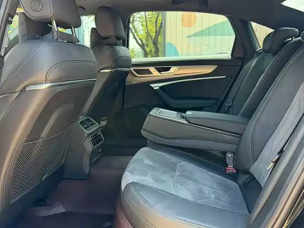 Audi A6L 2024