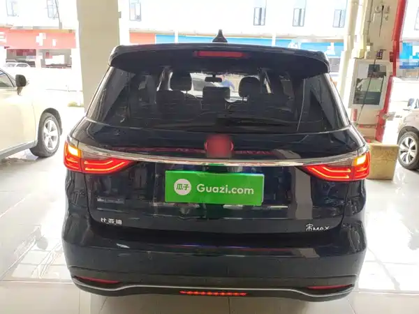BYD Song MAX 2017