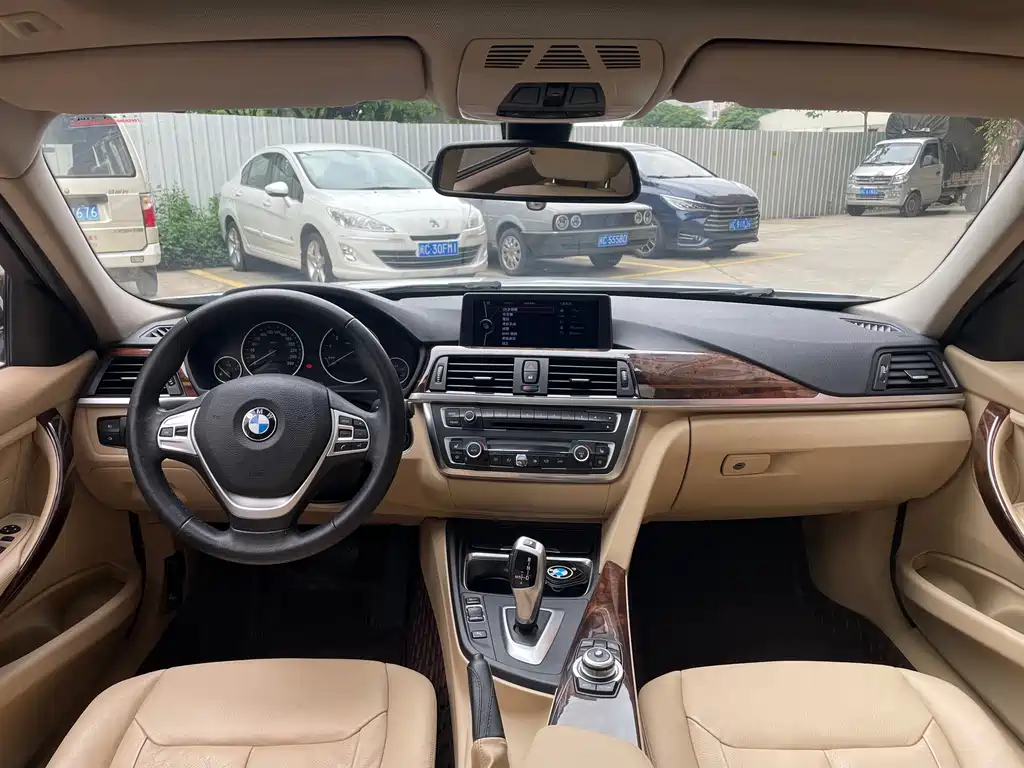 BMW 3 Series 2013