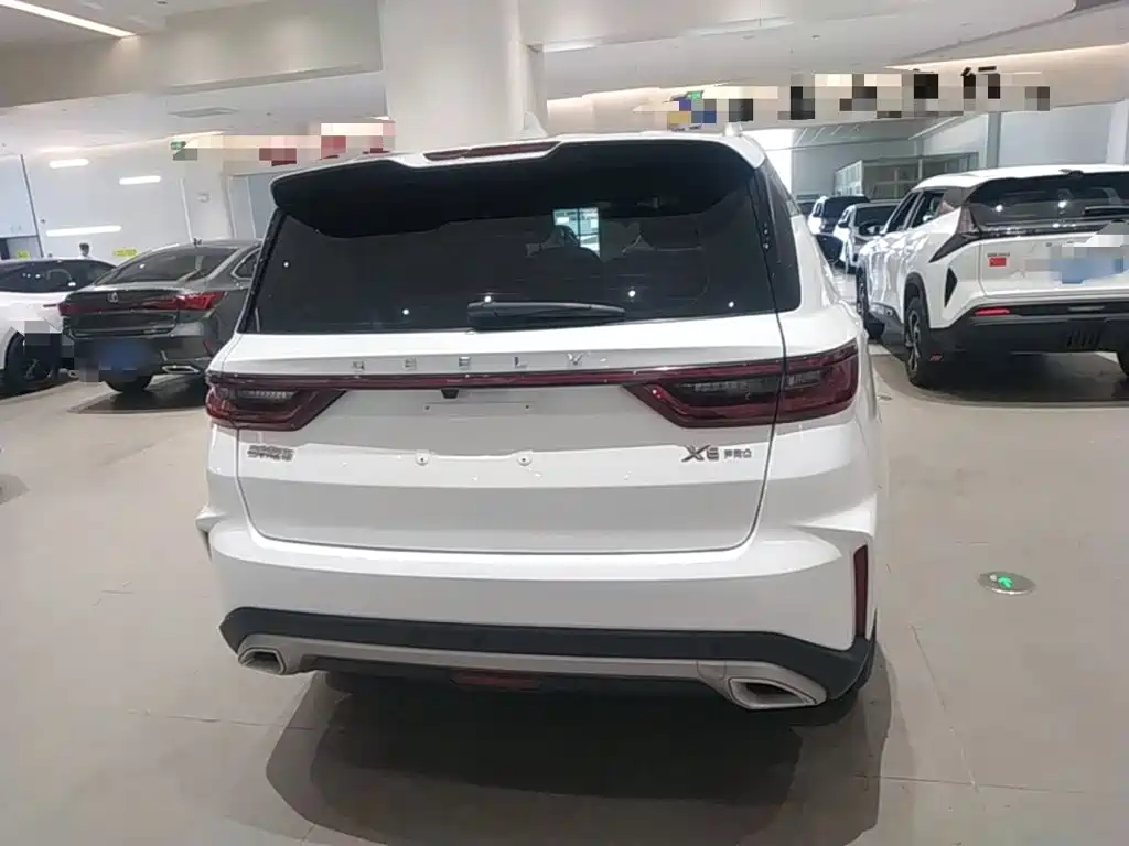 Geely Vision X6 2024