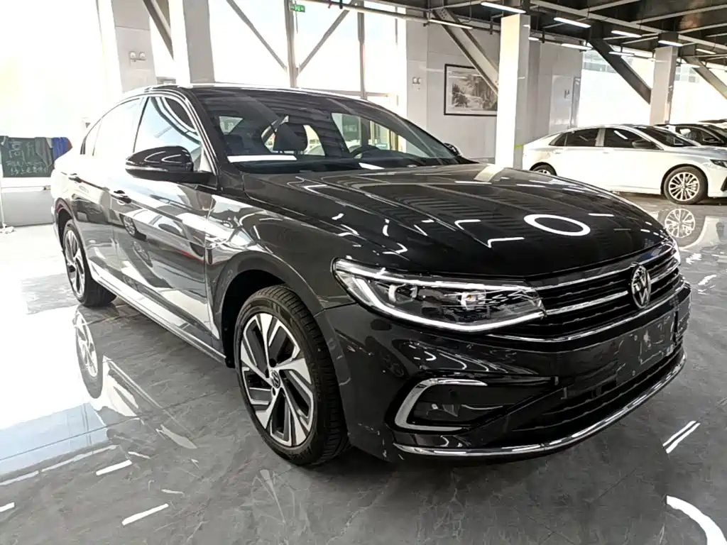 Volkswagen Bora 2023