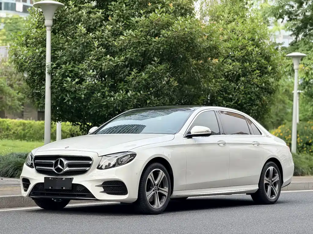 Mercedes-Benz E-Class 2020 — фото 1