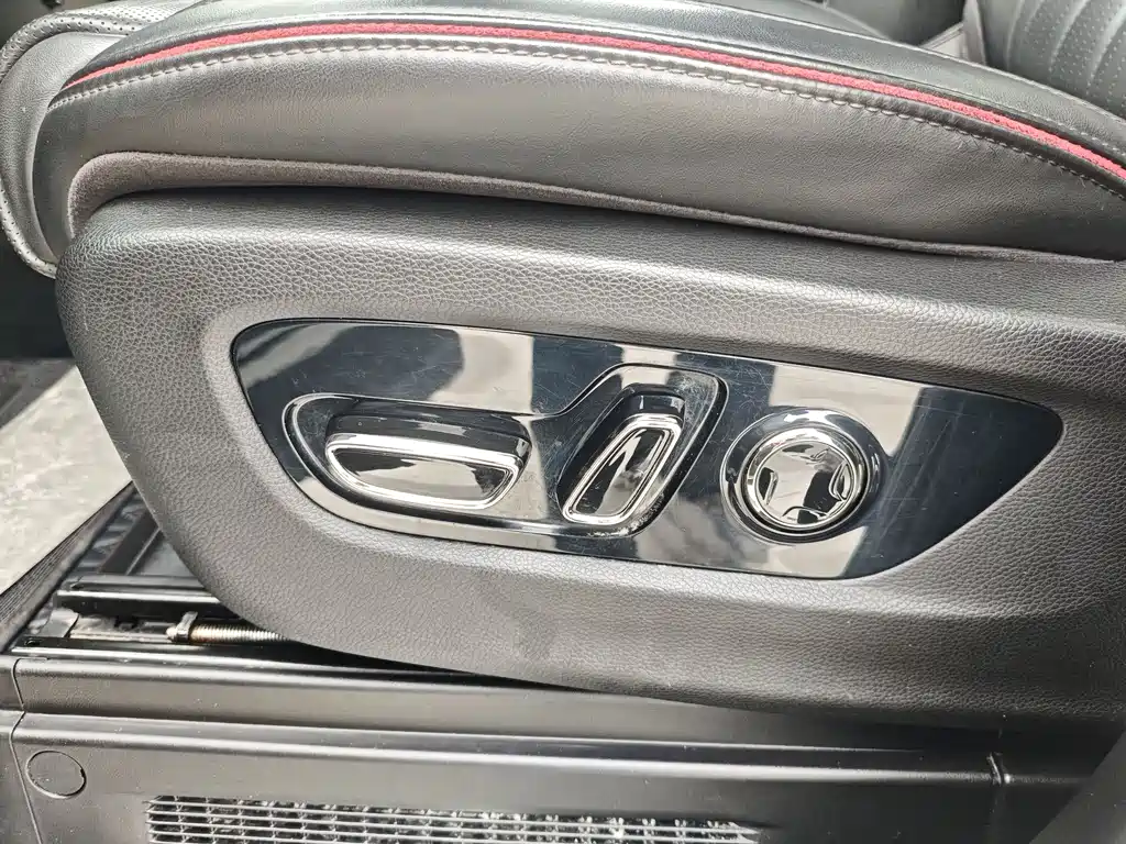 GAC Motor Trumpchi M8 2023 — фото 10