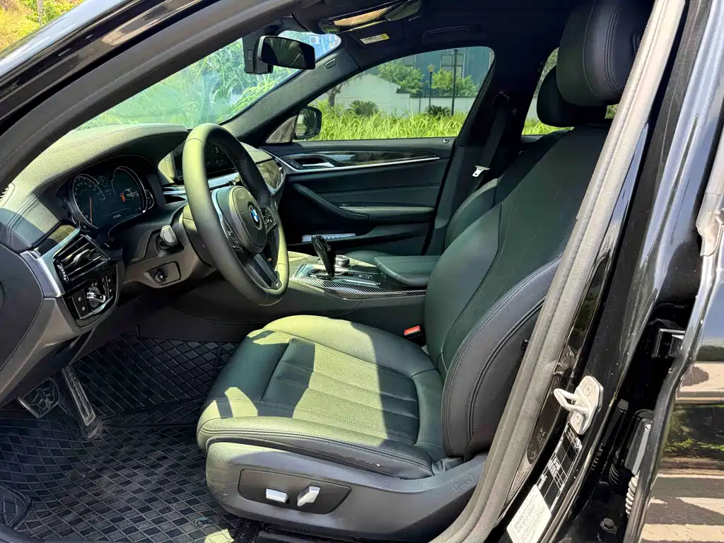 BMW 5 Series 2018