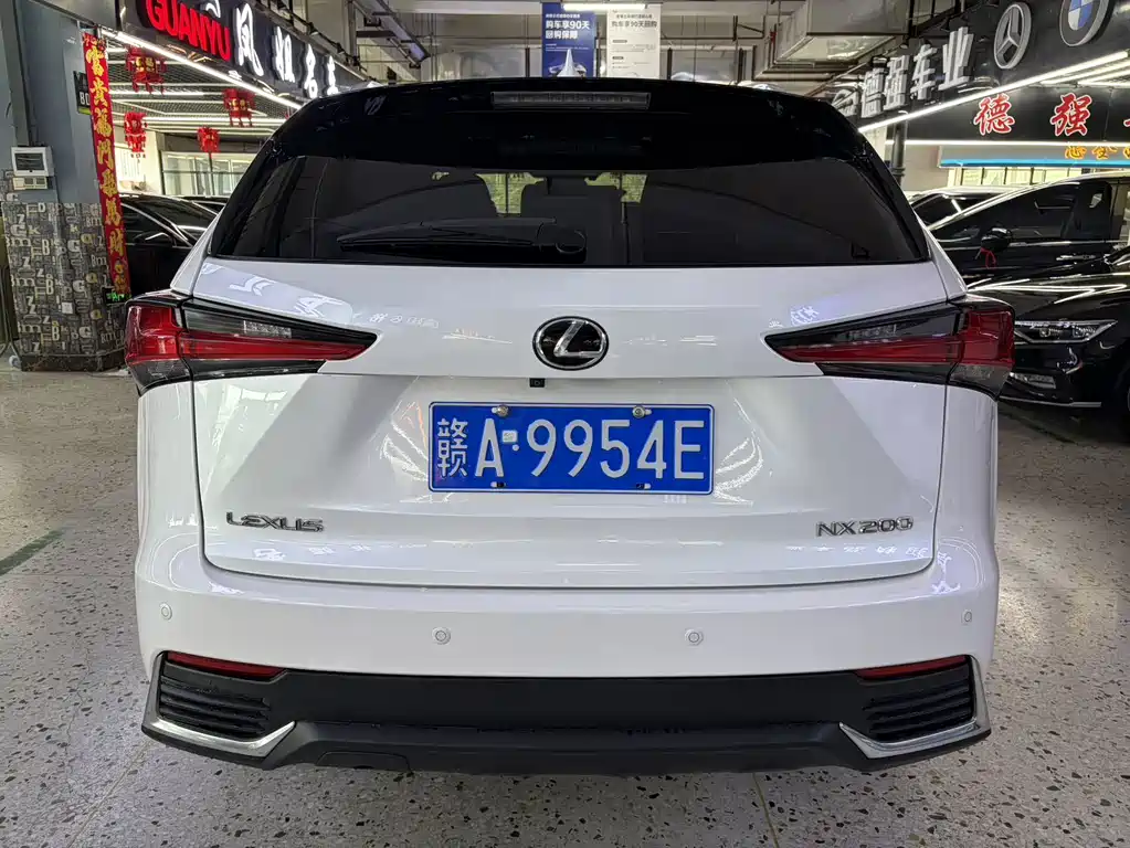 Lexus NX 2020 — фото 5