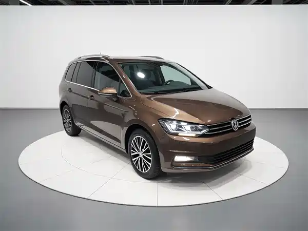 Volkswagen Touran 2016