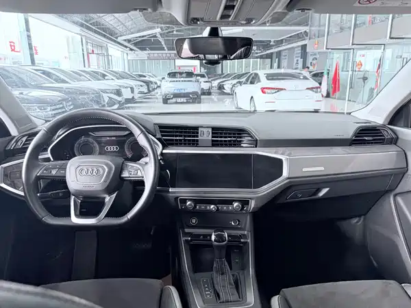 Audi Q3 2022