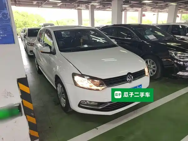 Volkswagen Polo 2016
