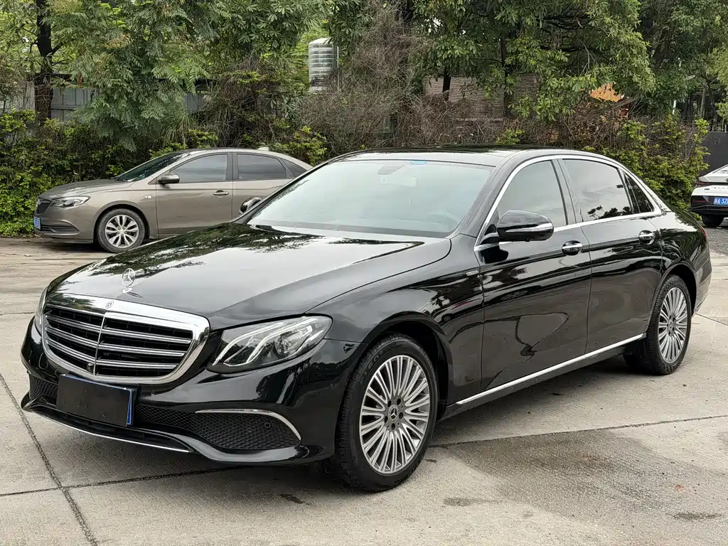 Mercedes-Benz E-Class 2020 — фото 1