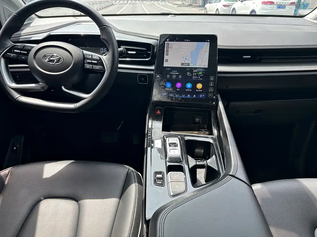 Hyundai Custo 2025 — фото 10