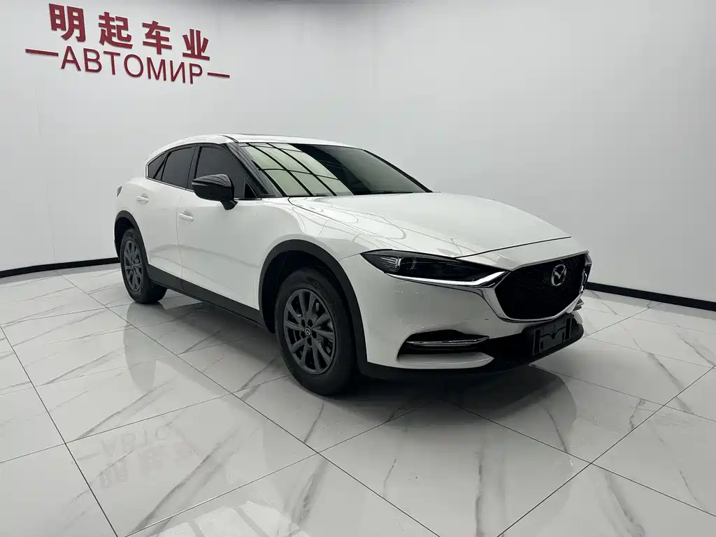 Mazda CX-4 2023