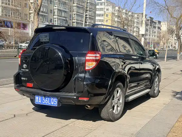 Toyota RAV4 2012