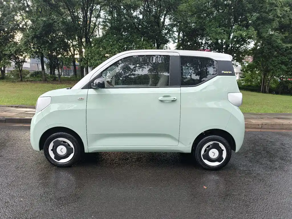 Wuling MINIEV 2024